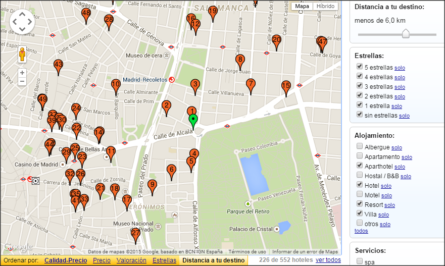 Ejemplo del mapa de resultados de una búsqueda de hoteles usando la opción "establecer destino".