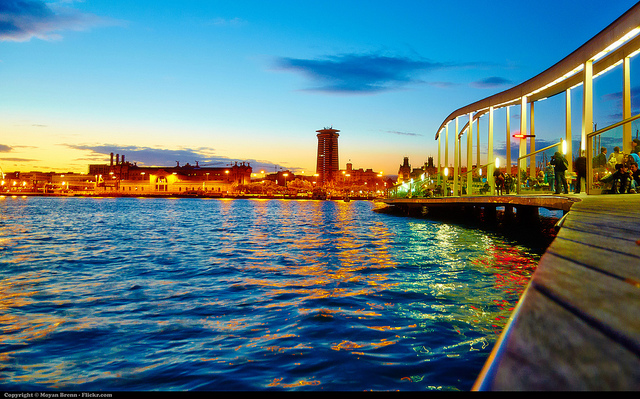 oferta-vuelo-puente-mayo-Barcelona