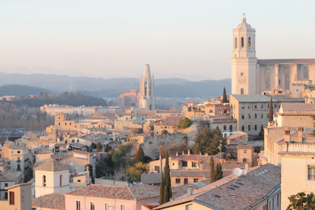 Girona, uno de los destinos de interior en España que has de visitar sí o sí